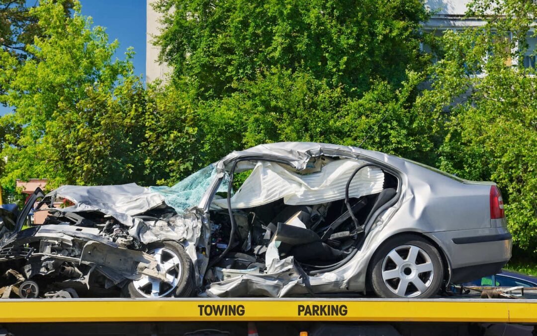 Accident Towing Saskatoon: Insurance, Cleanup & What to Expect